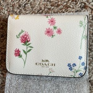 Coach Bifold  Card Case  Wildflower